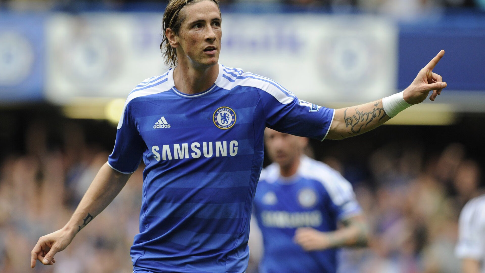 巴西世界杯队员集结，热身赛表现亮眼